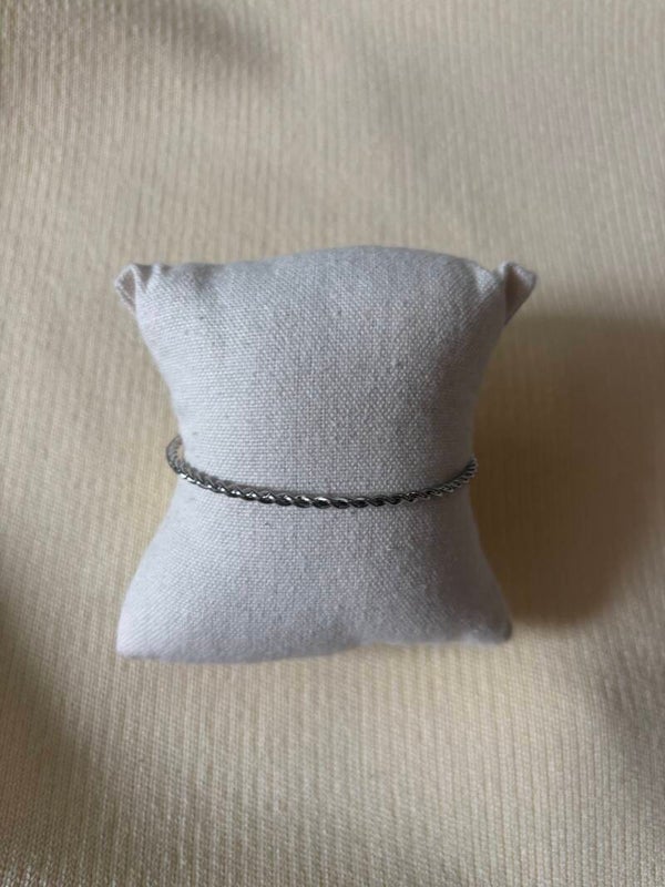 Twist bangle zilver