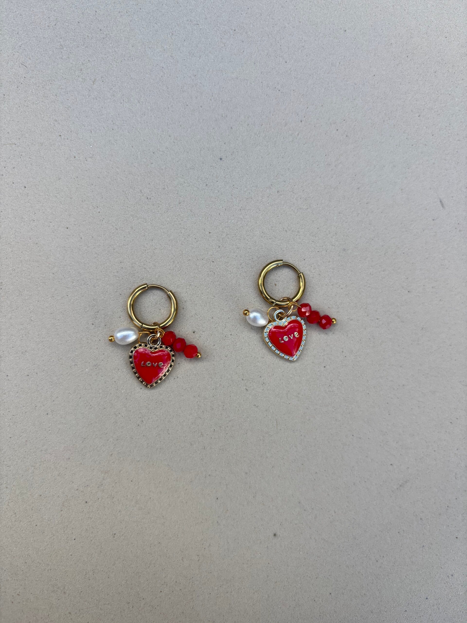 Luxe love oorbellen rood