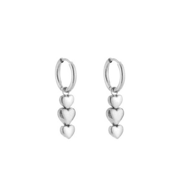 Trtipple love oorbellen zilver