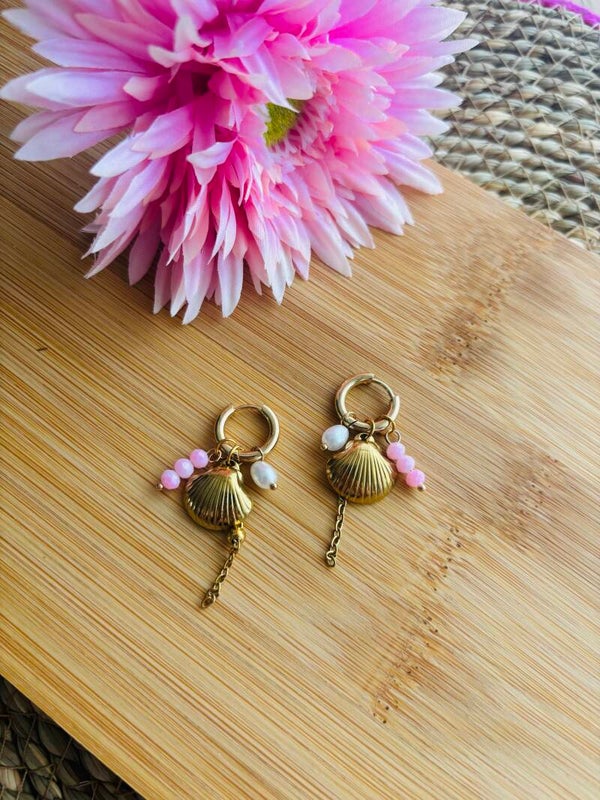 Pink luxe kleine zee schelp oorbellen