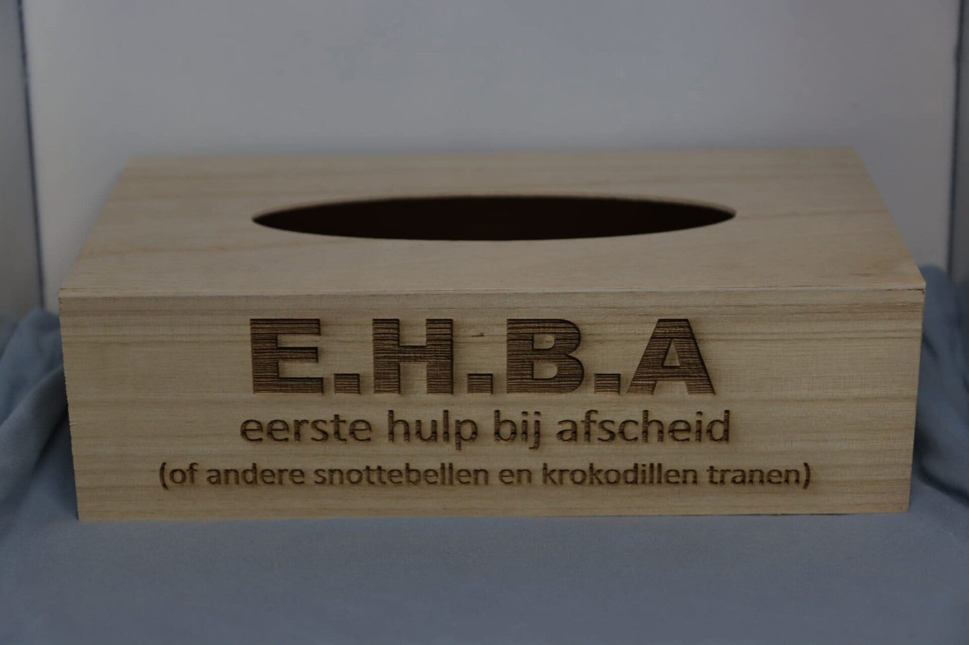 Tissuebox hout met tekst!