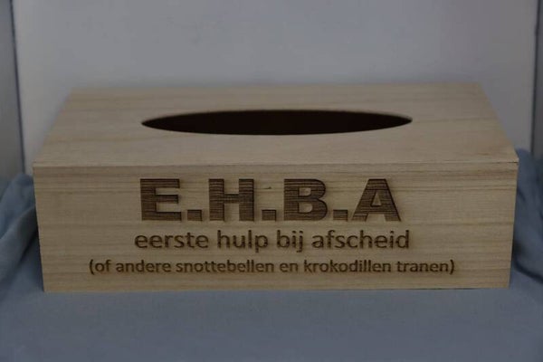 Tissuebox hout met tekst!