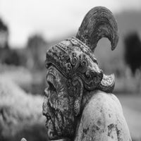 Statue