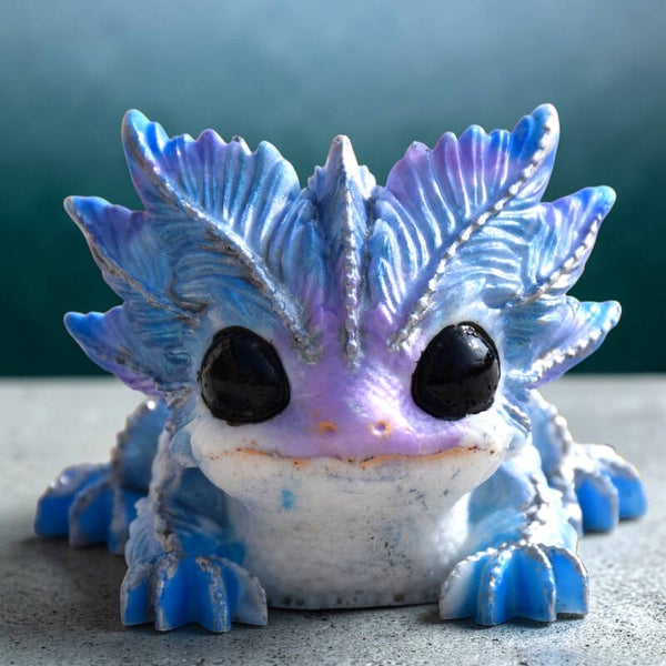 🌿 Statuettes artisanales en résine – inspiration batracien / axolotl 🌿