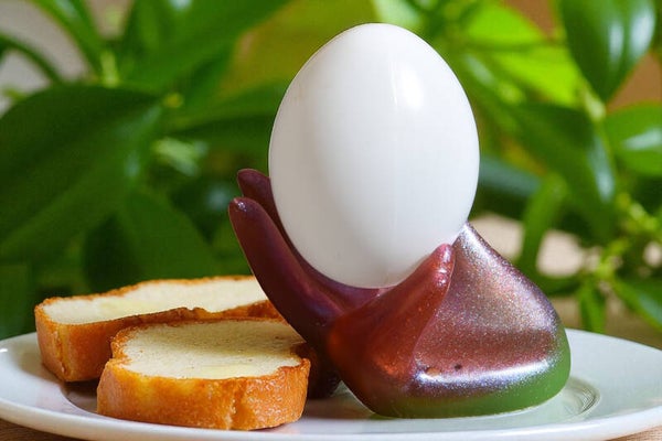 🥚 Coquetier en résine époxy – Modèle unique – 2 styles au choix