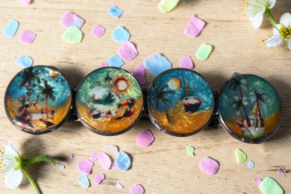 Pince à cheveux artisanale en résine – Métal noir métallisé – 4 cabochons faits main
