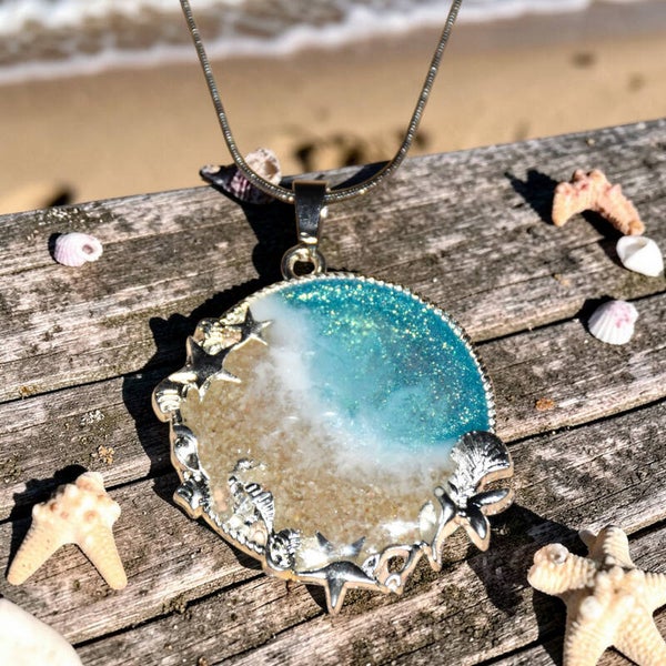 🌊 Colliers Résine & Mer – Pièces uniques 🌊