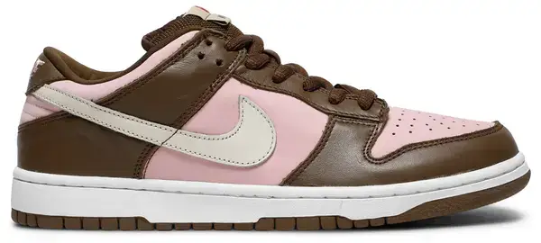 Nike SB Dunk Low "Stussy Cherry"