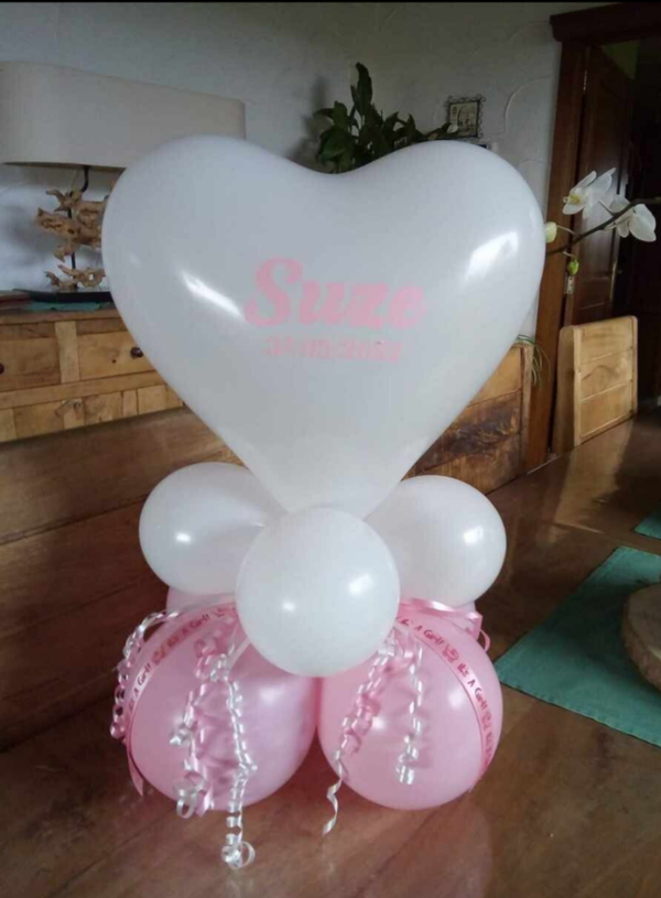 Ballonnen box met tafelstuk erop