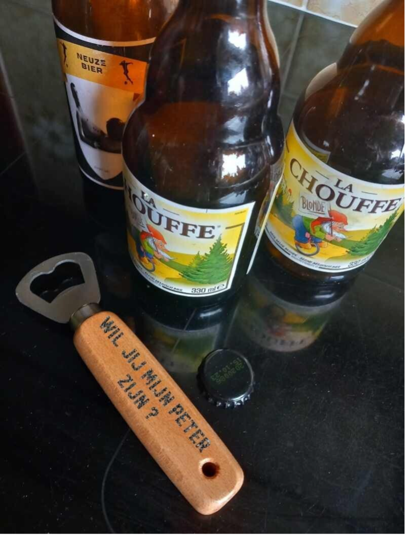 Houten flesopener Beuk