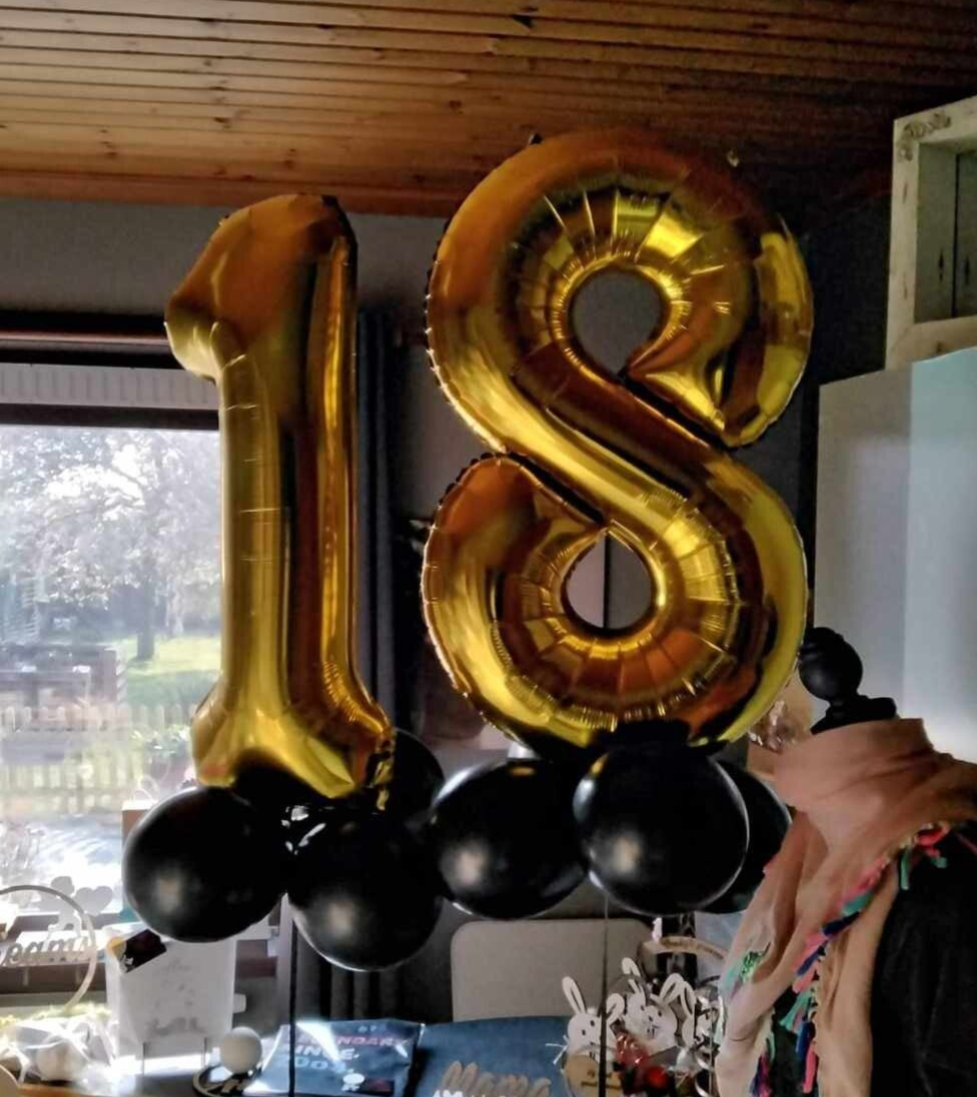 cijferballon met helium op koord. 1st