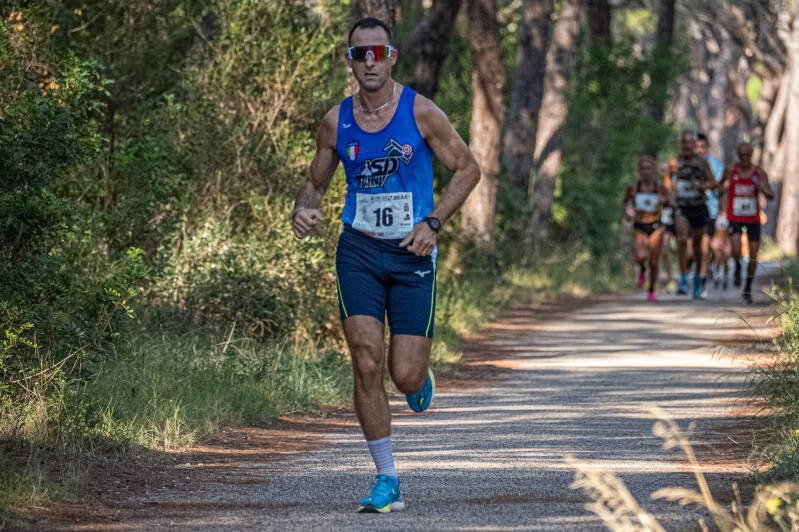 _rob4037-standard-uqrnsr.jpg