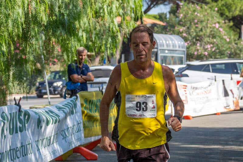 _rob4275-standard-8x5jqn.jpg