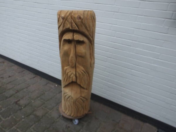 Waldgeist Holzskulptur für Garten oder Wohnzimmer