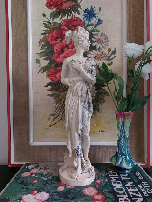 Venus van milo ivorine