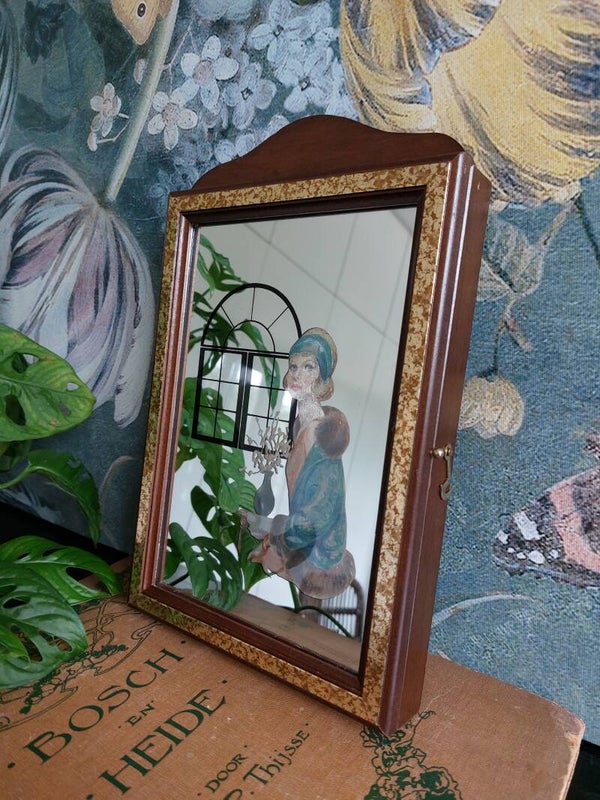 Art nouveau sleutelkastje