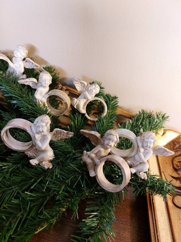 Cherubijn servetringen