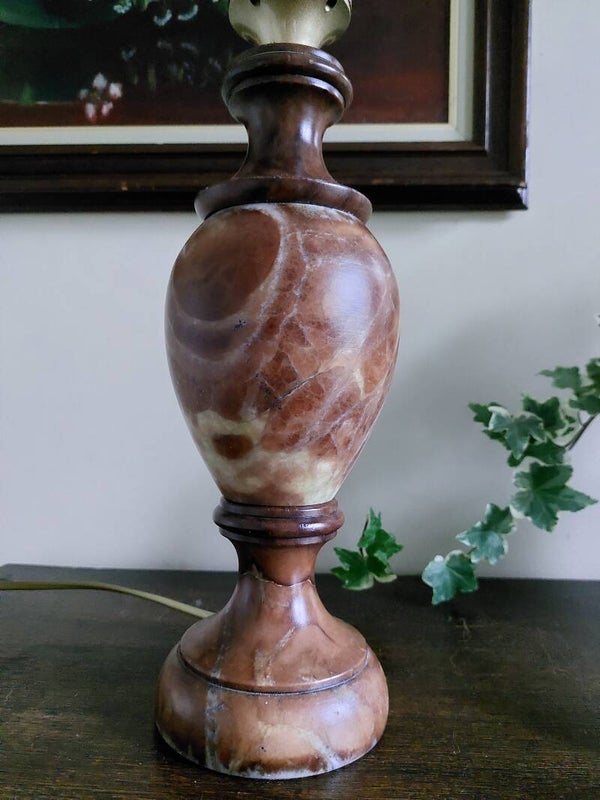 Rood geaderde marmeren lampenvoet