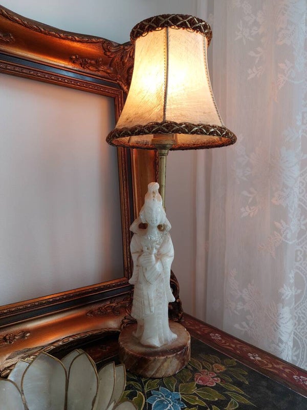 Geisha lamp op sokkel