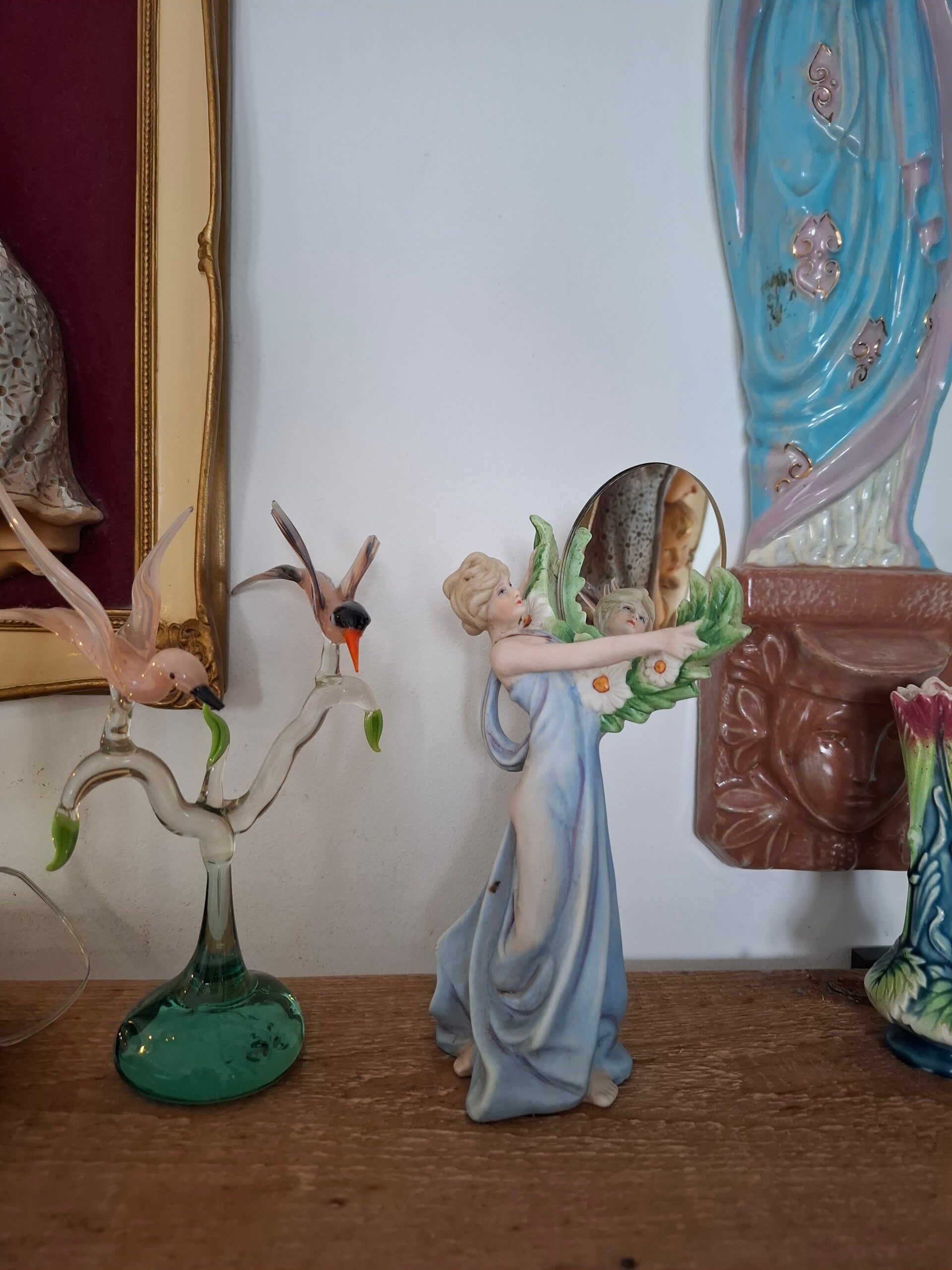 Art nouveau biscuit beeldje