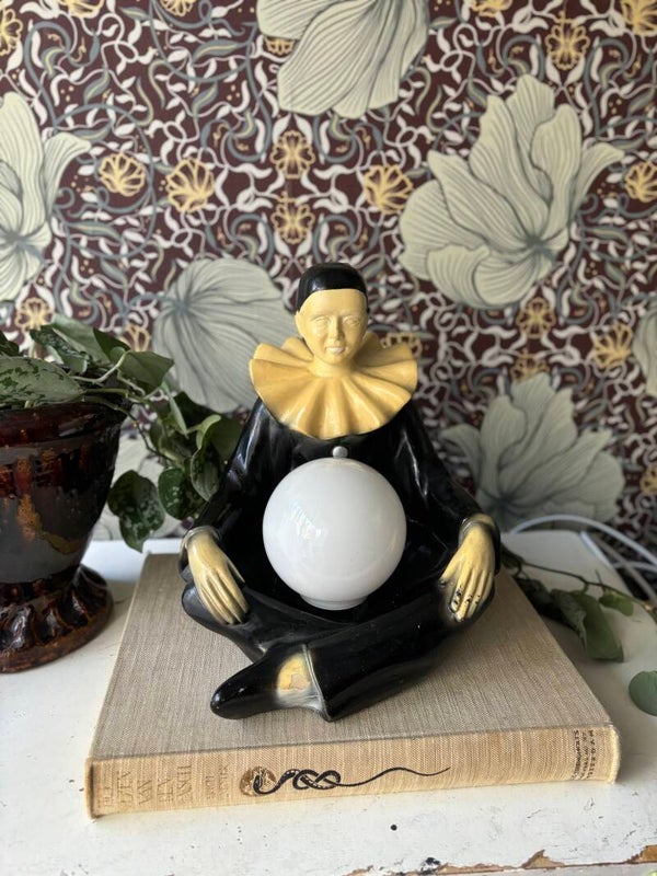 Pierrot lamp