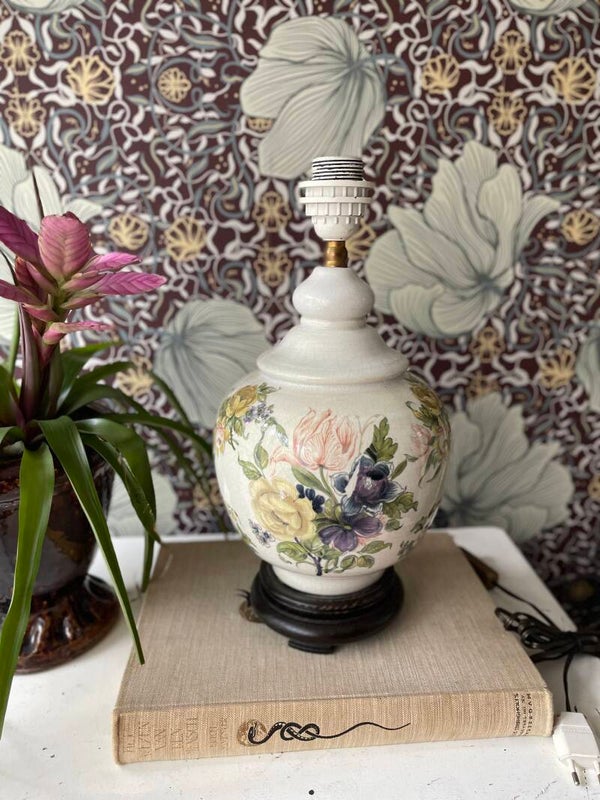 Lampvoet craquelé met bloemen