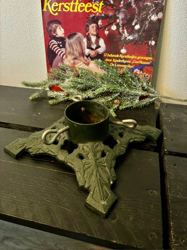 Gietijzeren kerstboomstandaard