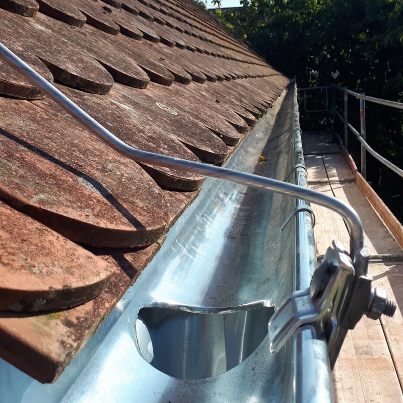dachrinne-montieren-titanzink2-standard.jpg