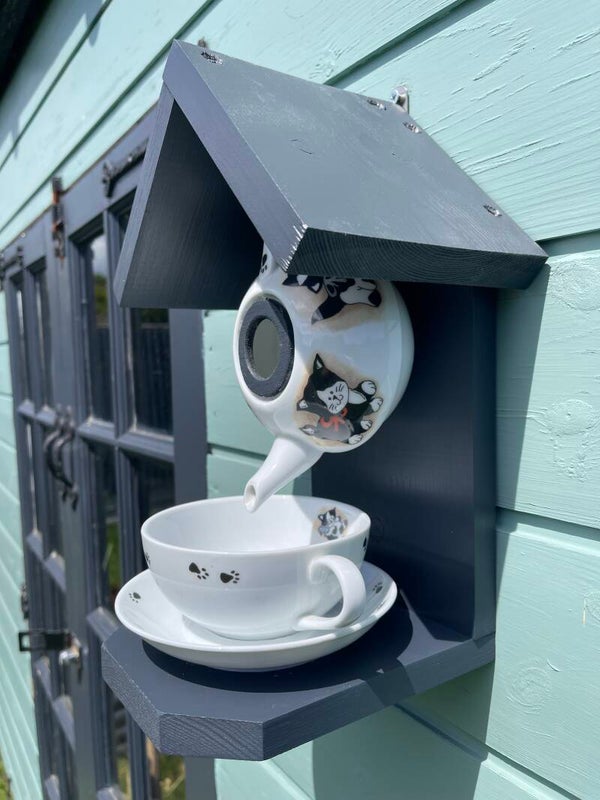 Cat themed teapot set garden feature bird feeder