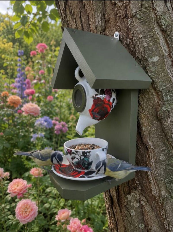 Paperchase floral teapot set garden feature bird feeder