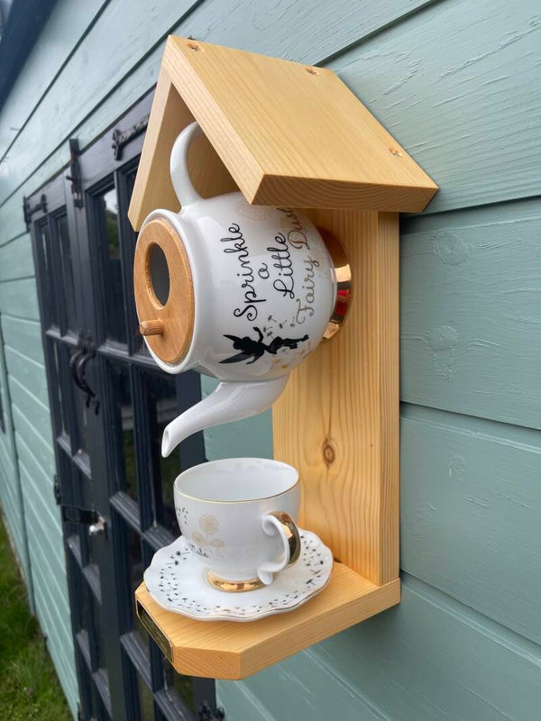 Tinkerbell teapot set garden feature bird feeder