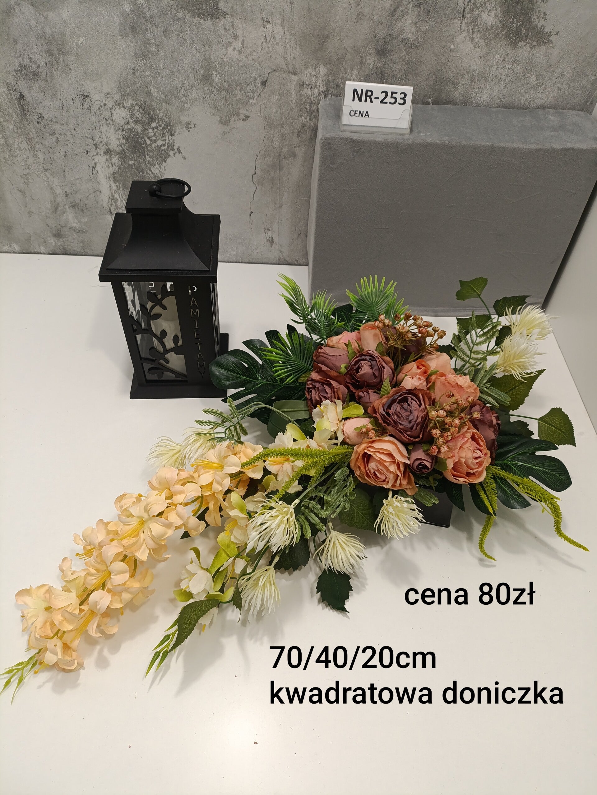 Kompozycja nr 253 wiązanka stroik