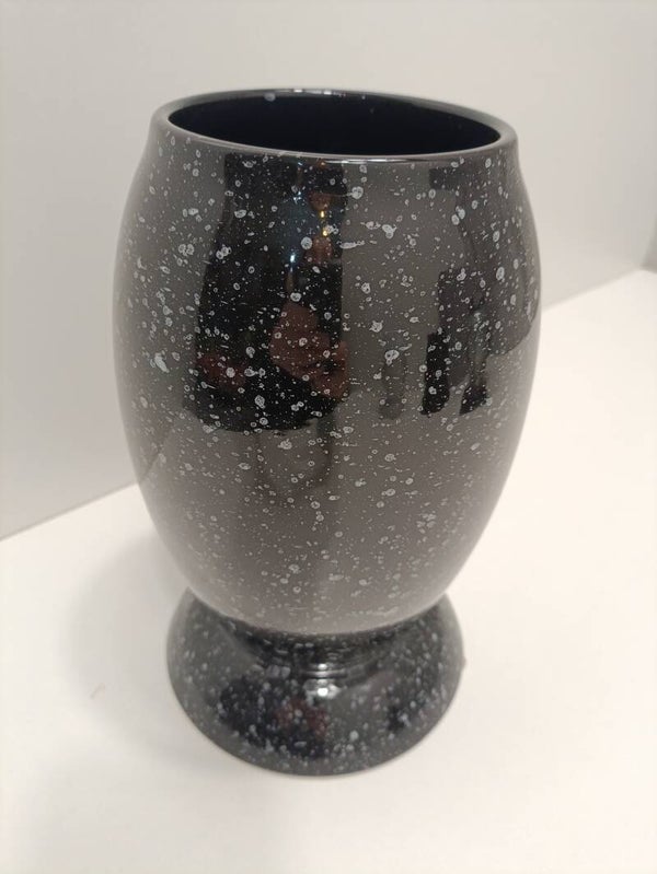 wazon czarny 23cm