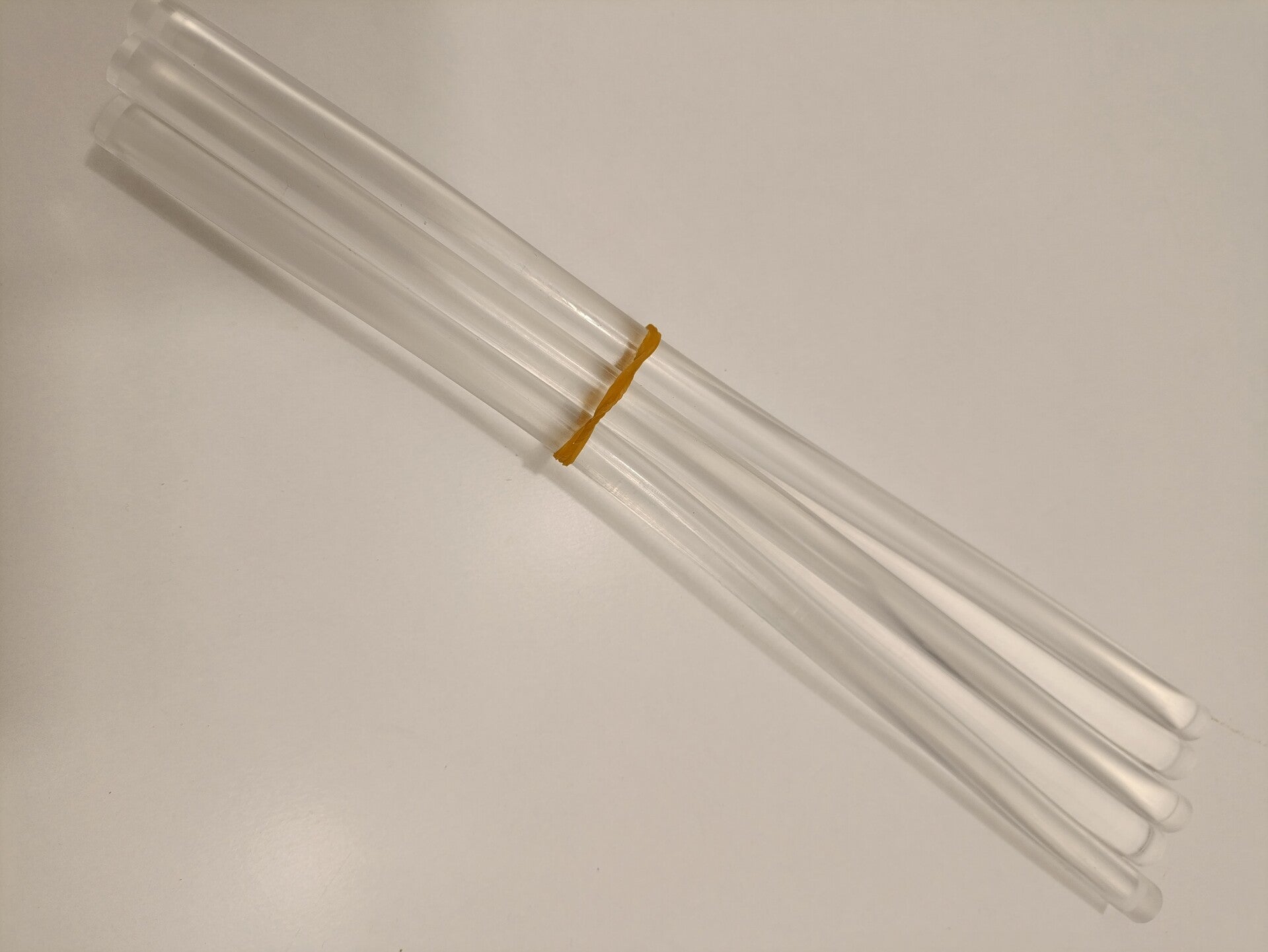 klej  termotopliwy do pistoletu 11mm 5 lasek