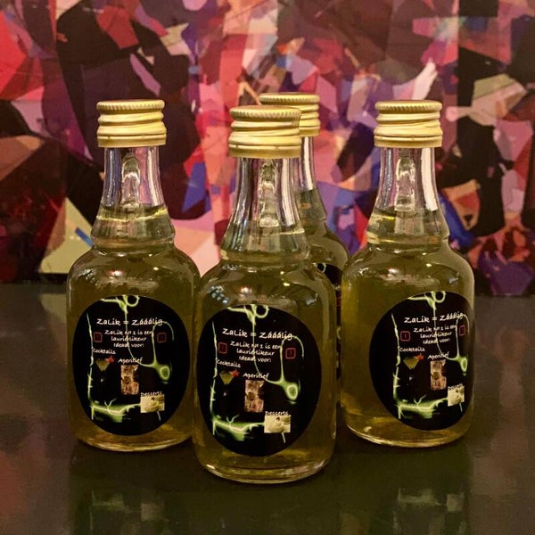 Shotflesje ZaLik No1 likeur, leuk om cadeau te doen