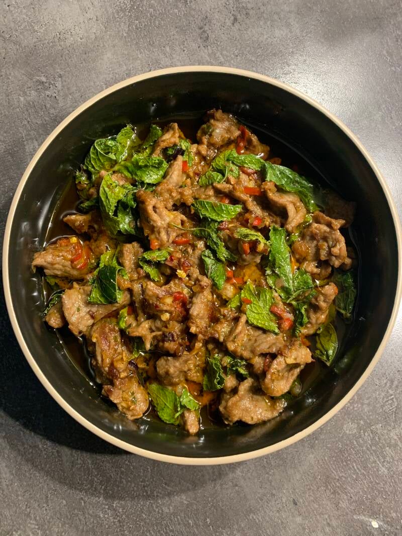 Stir-fried beef with mint, chili, garlic.