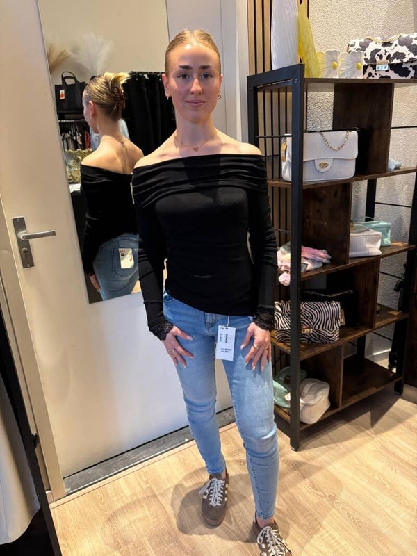 Off shoulder top