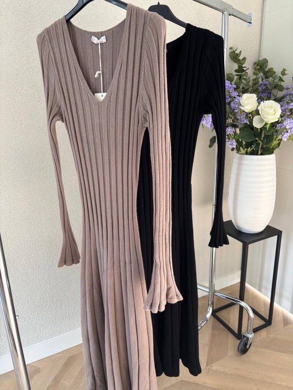 Knitted dress