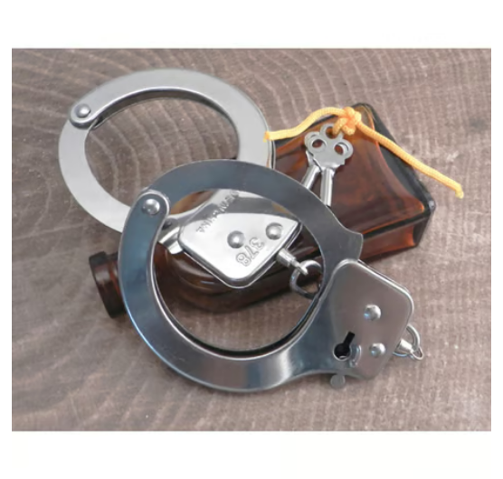 Amigaz Metal Handcuffs with keys
