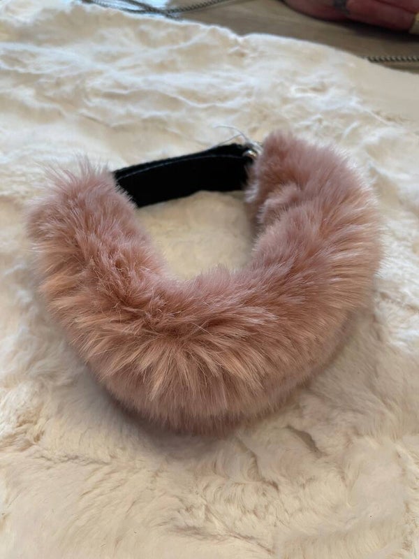 Halsband Fur Pink Lady