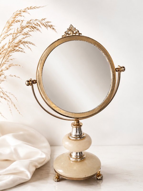 Vintage make-up spiegel met Alabaster voet