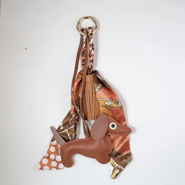 Tassenhanger Teckel hond -caramel