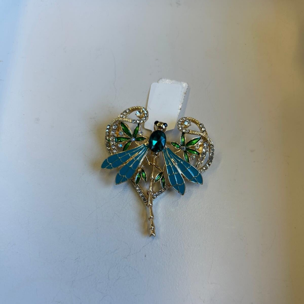 Vintage broche