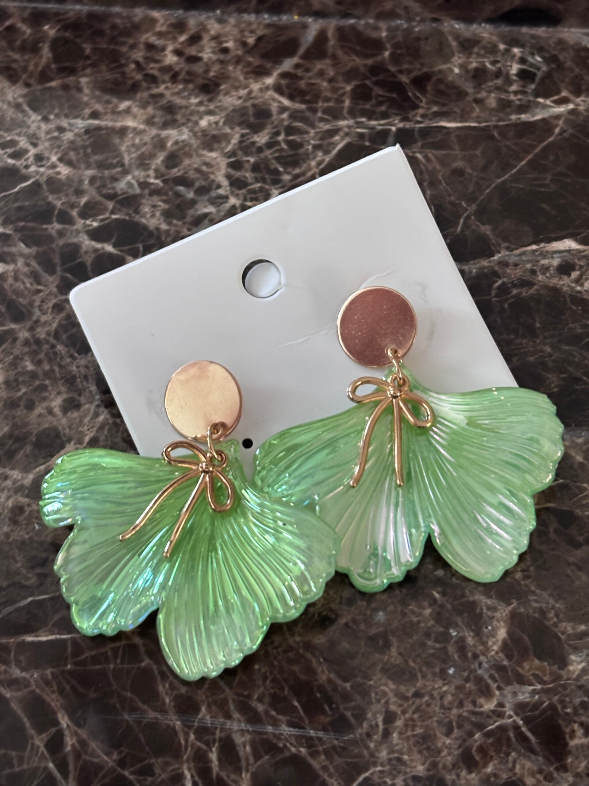 Boho oorbellen zacht groen