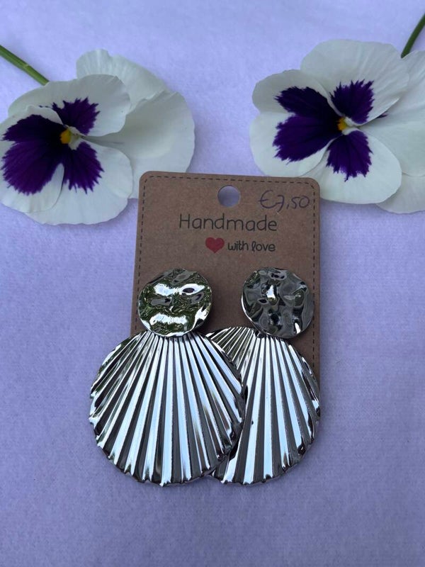 Boho zilverkleurige oorbellen