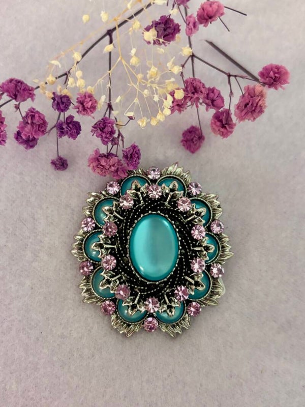 Vintage Broches