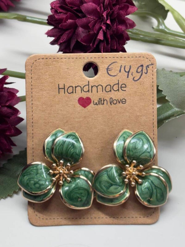 Vintage look oorbellen -groen bloem