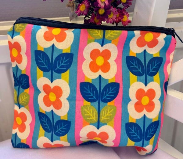 Make-up tasje retro bloem