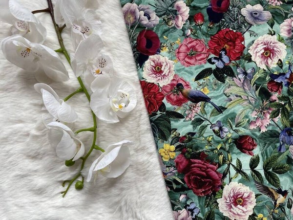 Schmetterlinge in Blumen