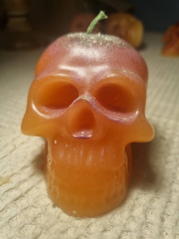 Skull candle
